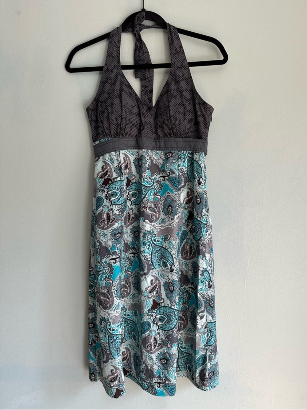 Sporty halter dress